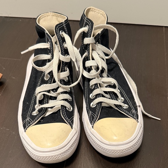 Black and White High-Top sneakers - Converse - Picture 2 of 4